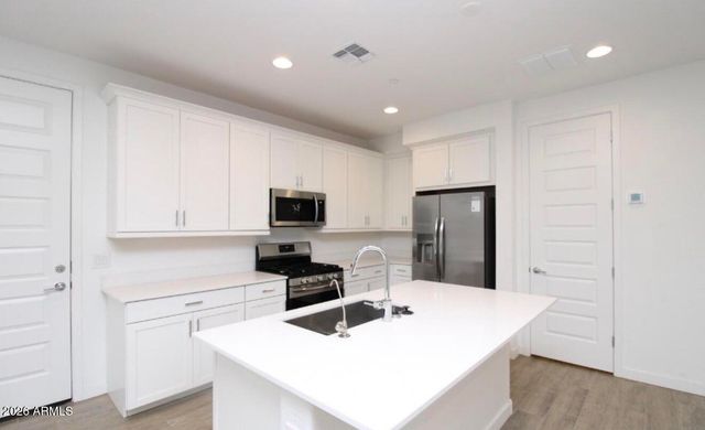 664 S Melvin Street, Gilbert, AZ 85296