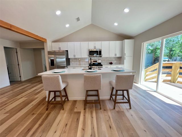 813 Sandy Lane, Espanola, NM 87532