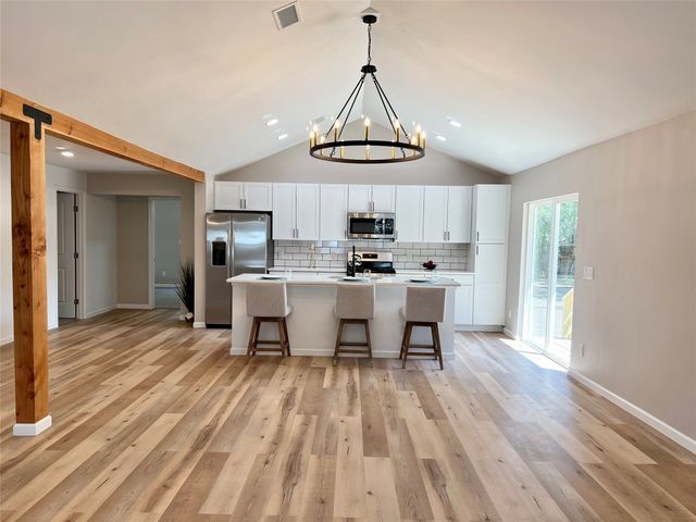 813 Sandy Lane, Espanola, NM 87532