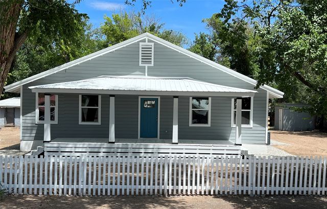 813 Sandy Lane, Espanola, NM 87532