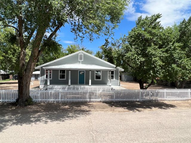 813 Sandy Lane, Espanola, NM 87532