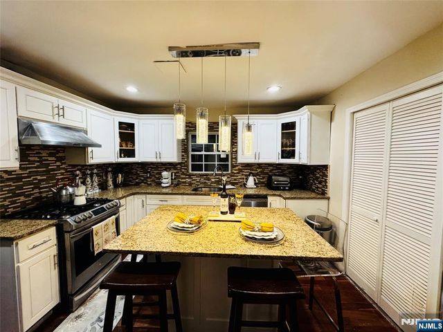 419-421 19th Avenue, Paterson, NJ 07504