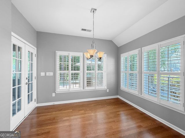 6 Greenview Drive, Newnan, GA 30265
