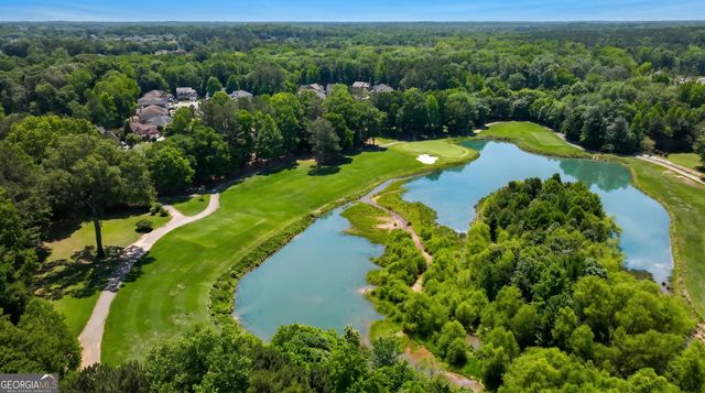 6 Greenview Drive, Newnan, GA 30265