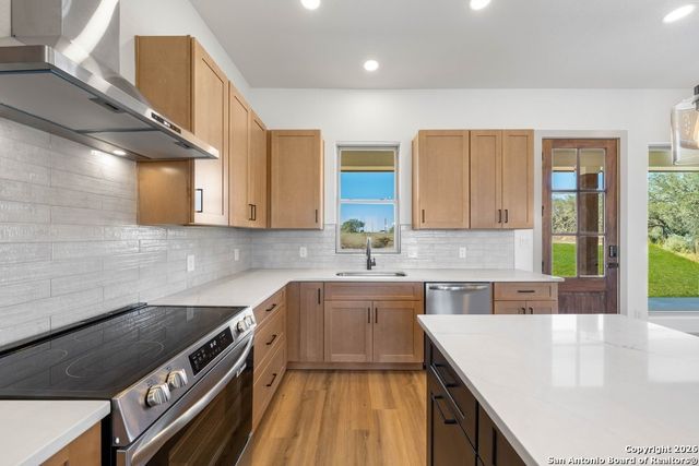 681 Eichman Rd, Poteet, TX 78065