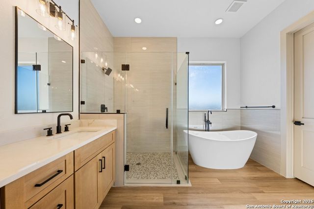 681 Eichman Rd, Poteet, TX 78065