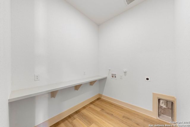 681 Eichman Rd, Poteet, TX 78065