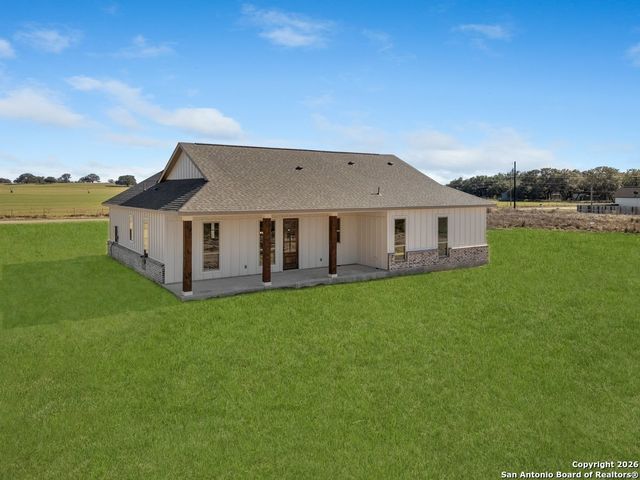 681 Eichman Rd, Poteet, TX 78065