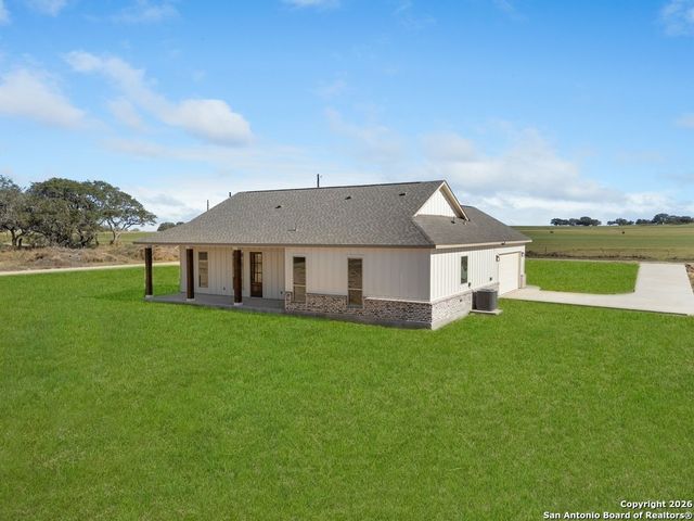 681 Eichman Rd, Poteet, TX 78065