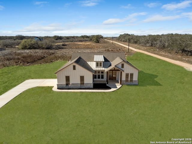 681 Eichman Rd, Poteet, TX 78065