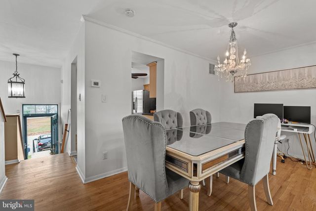 2647 EBONY RD, Parkville, MD 21234