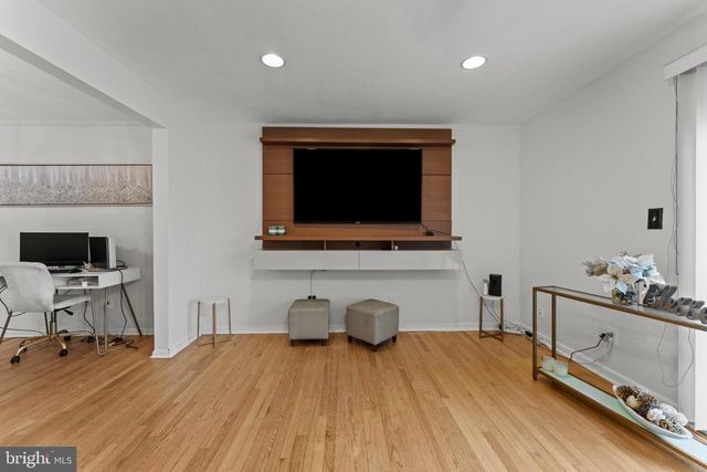 2647 EBONY RD, Parkville, MD 21234