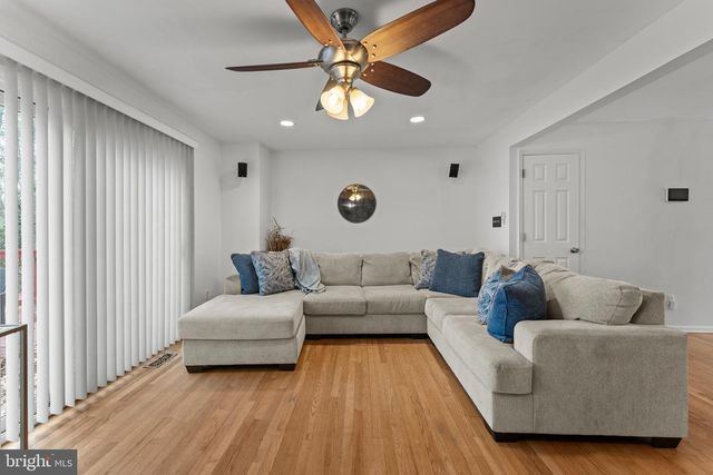 2647 EBONY RD, Parkville, MD 21234