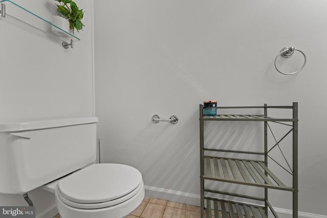 2647 EBONY RD, Parkville, MD 21234