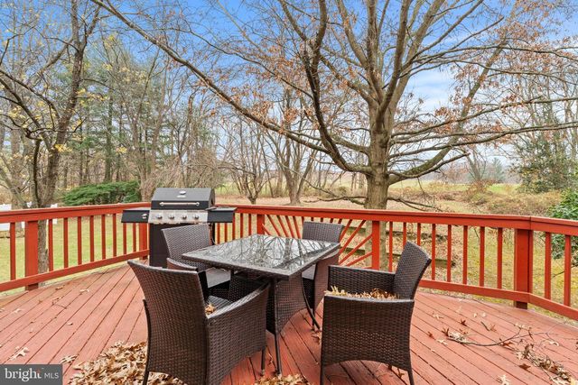 2647 EBONY RD, Parkville, MD 21234