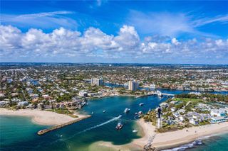 2443 NE 26th St, Lighthouse Point, FL 33064