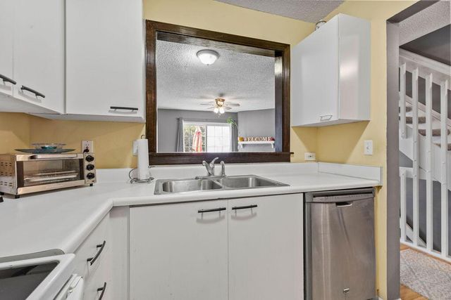 2229 Teardrop Avenue, 35E, Columbus, OH 43235