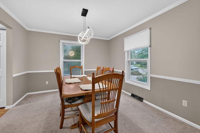 1001 W Blackhawk DRIVE, Fort Atkinson, WI 53538