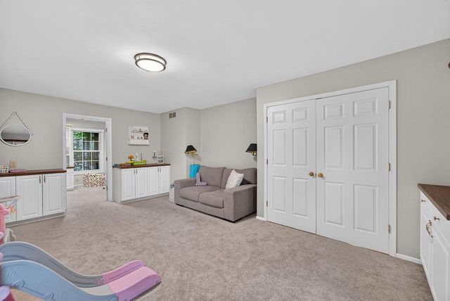 1001 W Blackhawk DRIVE, Fort Atkinson, WI 53538