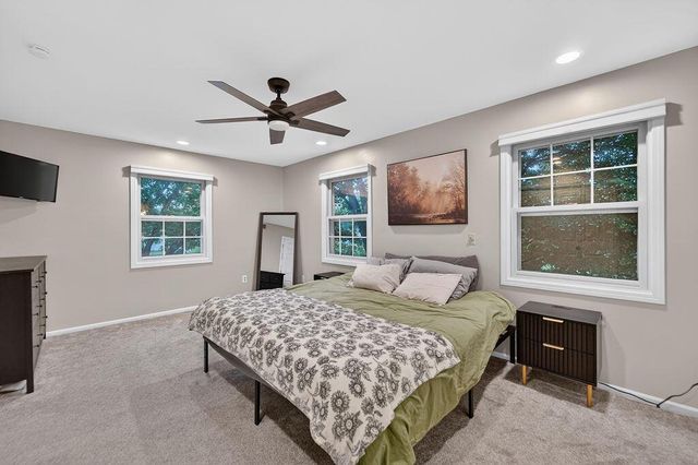 1001 W Blackhawk DRIVE, Fort Atkinson, WI 53538