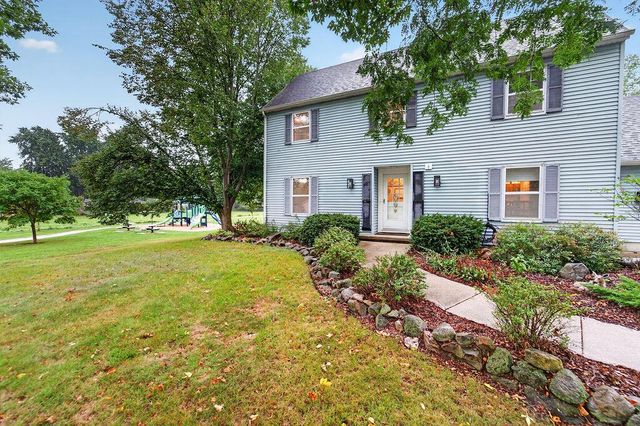 1001 W Blackhawk DRIVE, Fort Atkinson, WI 53538