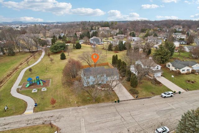 1001 W Blackhawk DRIVE, Fort Atkinson, WI 53538
