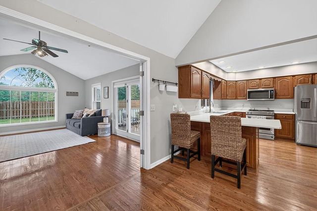 1001 W Blackhawk DRIVE, Fort Atkinson, WI 53538