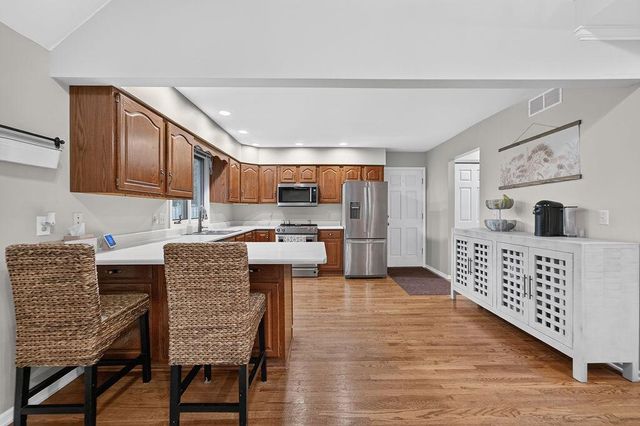 1001 W Blackhawk DRIVE, Fort Atkinson, WI 53538