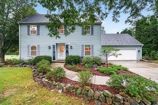 1001 W Blackhawk DRIVE, Fort Atkinson, WI 53538