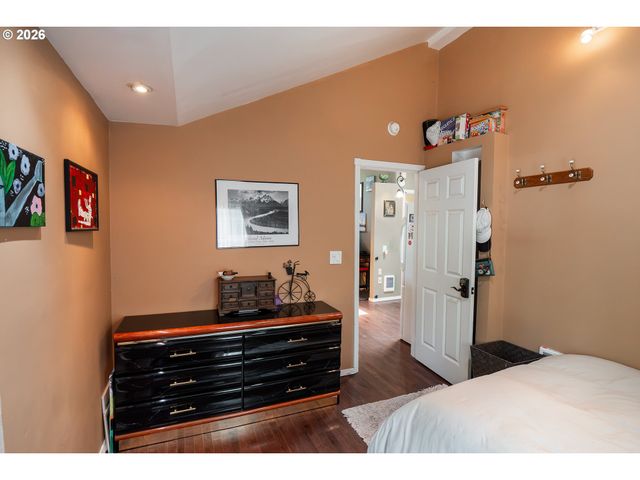 60 E 30TH Ave, Eugene, OR 97405