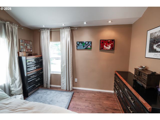 60 E 30TH Ave, Eugene, OR 97405