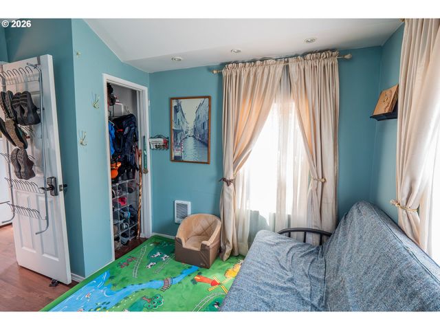 60 E 30TH Ave, Eugene, OR 97405
