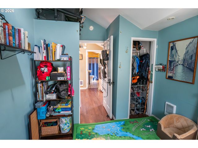 60 E 30TH Ave, Eugene, OR 97405