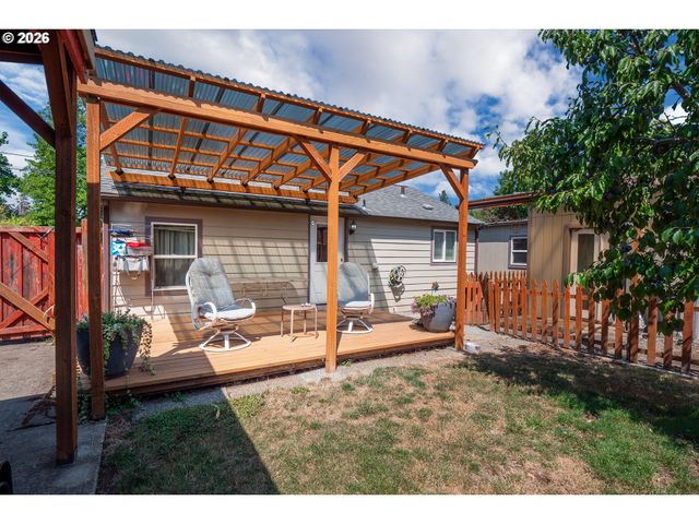 60 E 30TH Ave, Eugene, OR 97405