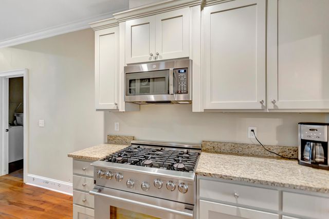 1050 Phillips Park Drive, Mount Pleasant, SC 29464