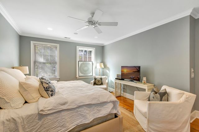 1050 Phillips Park Drive, Mount Pleasant, SC 29464