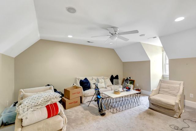 1050 Phillips Park Drive, Mount Pleasant, SC 29464