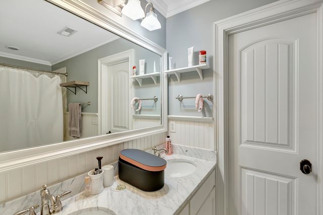 1050 Phillips Park Drive, Mount Pleasant, SC 29464