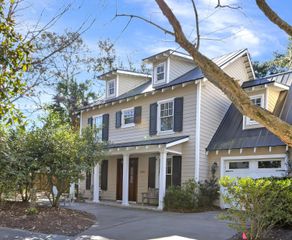 1050 Phillips Park Drive, Mount Pleasant, SC 29464