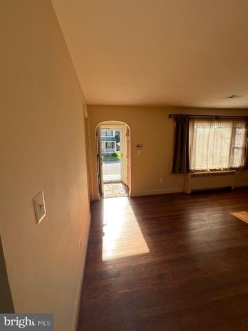 25 KEMPER AVE, Westminster, MD 21157