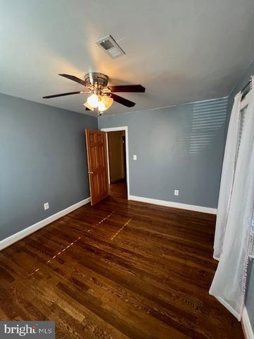 25 KEMPER AVE, Westminster, MD 21157