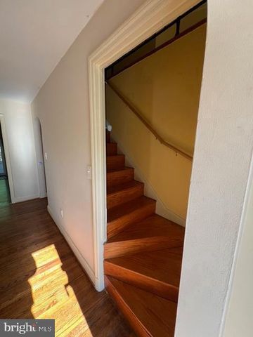 25 KEMPER AVE, Westminster, MD 21157