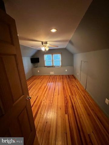 25 KEMPER AVE, Westminster, MD 21157