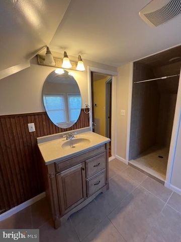 25 KEMPER AVE, Westminster, MD 21157