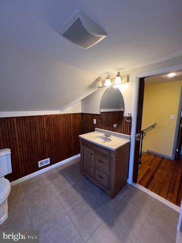 25 KEMPER AVE, Westminster, MD 21157