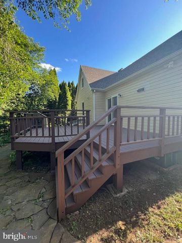 25 KEMPER AVE, Westminster, MD 21157