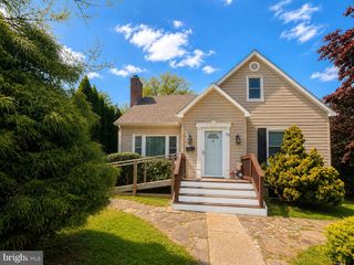 25 KEMPER AVE, Westminster, MD 21157