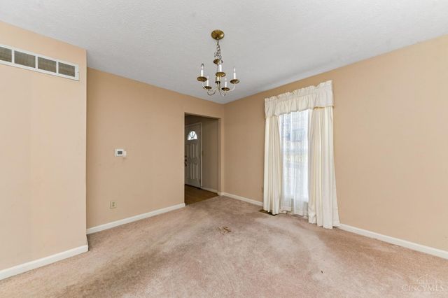 5885 Wade Road, Miami Twp, OH 45150