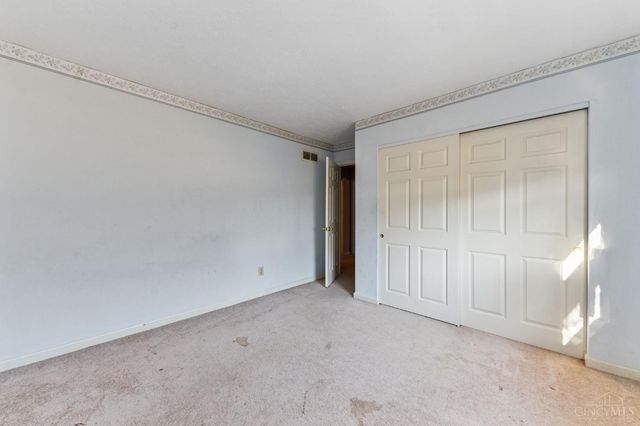 5885 Wade Road, Miami Twp, OH 45150