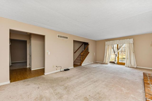 5885 Wade Road, Miami Twp, OH 45150